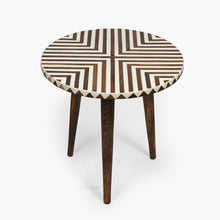 Charger l&#39;image dans la galerie, Brown_Wood_Coffee_Table
