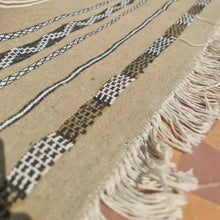 Cargar imagen en el visor de la galería, Handmade Moroccan Authentic Berber Wool Rug  - Dunes of the Atlas
