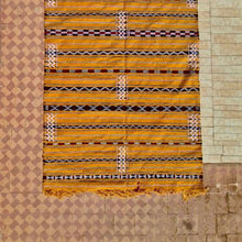 Load image into Gallery viewer, Handmade Moroccan Berber Wool Rug - Golden Sun
