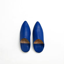 Charger l&#39;image dans la galerie, Handmade Moroccan Balegha Slippers for Men - Organic Leather Babouche
