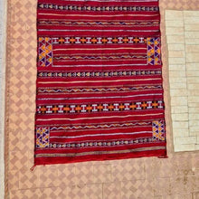 Load image into Gallery viewer, Handmade Moroccan Berber Wool Rug - Pomegranate Burst
