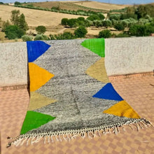 Cargar imagen en el visor de la galería, Handmade Moroccan Berber Wool Rug - Waves of Colors
