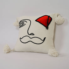 Lade das Bild in den Galerie-Viewer, Decorative moroccan man pillow - Handmade Embroidered Moroccan
