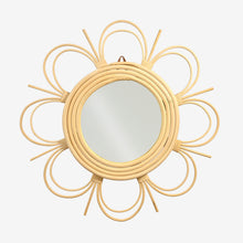 Charger l&#39;image dans la galerie, Moroccan Handmade Sun Mirror - Celestial Artisanal Décor for Elegant Living Spaces
