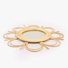 Charger l&#39;image dans la galerie, Moroccan Handmade Sun Mirror - Celestial Artisanal Décor for Elegant Living Spaces
