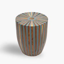 Charger l&#39;image dans la galerie, Handmade Moroccan Barrel-Shaped Walnut Side Table - Functional Artistry
