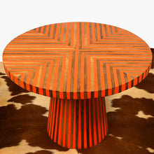 Charger l&#39;image dans la galerie, moroccan_wood_table
