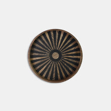 Carregar imagem no visualizador da galeria, Black round Wood and Resin Serving Tray with Zellige-Style Design
