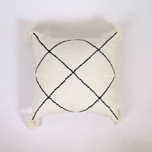 Load image into Gallery viewer, Beni ourain berber Pillow - Handmade Embroidered Moroccan
